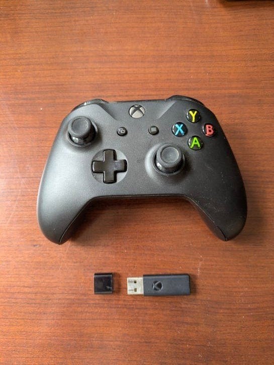 Xbox One Controller met Adapter voor de Computer, Spelcomputers en Games, Ophalen of Verzenden, Zo goed als nieuw, Xbox One, Controller