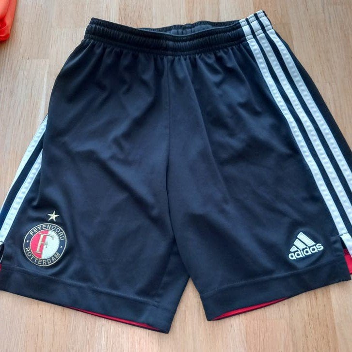 Adidas Feyenoord voetbalshort maat 152, Ophalen of Verzenden, Zo goed als nieuw, Jongen of Meisje