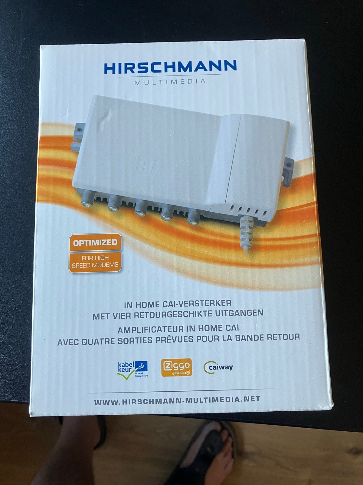 Hirschmann Multimedia CAI-versterker 4 uitgangen, Ophalen of Verzenden, Nieuw, Overige kabels