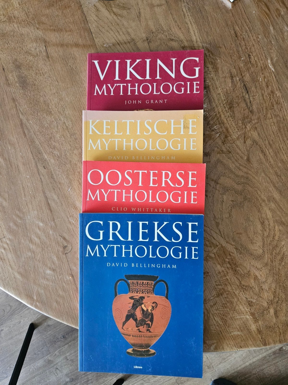 4 Mythologie Boeken: Grieks, Keltisch, Oosters, Viking, Boeken, Ophalen, Zo goed als nieuw, Diverse auteurs (John Grant, David Bellingham, Clio Whittaker)