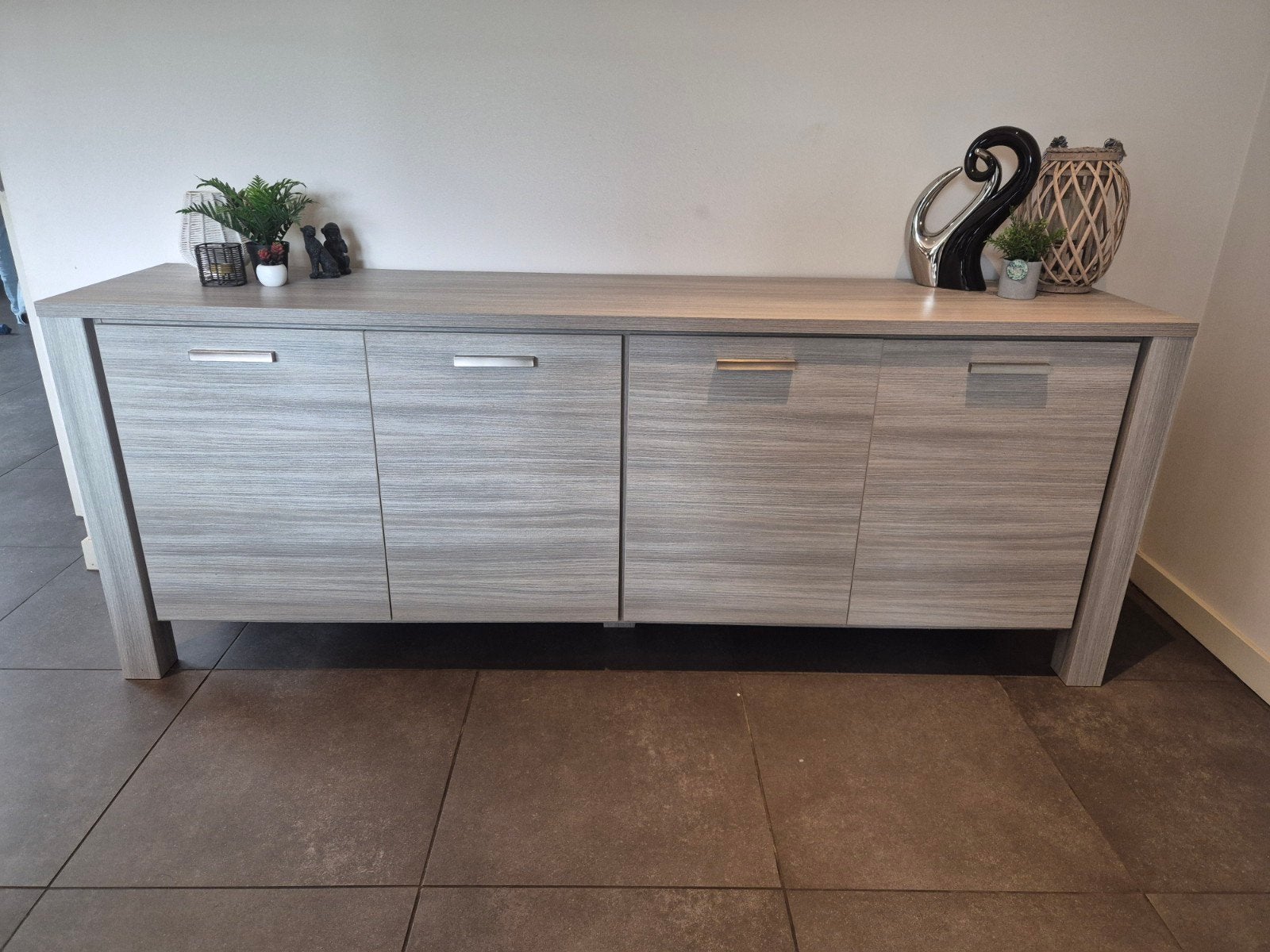 Net en stevig dressoir / buffetkast, Ophalen, Zo goed als nieuw, 200 cm of meer, 25 tot 50 cm