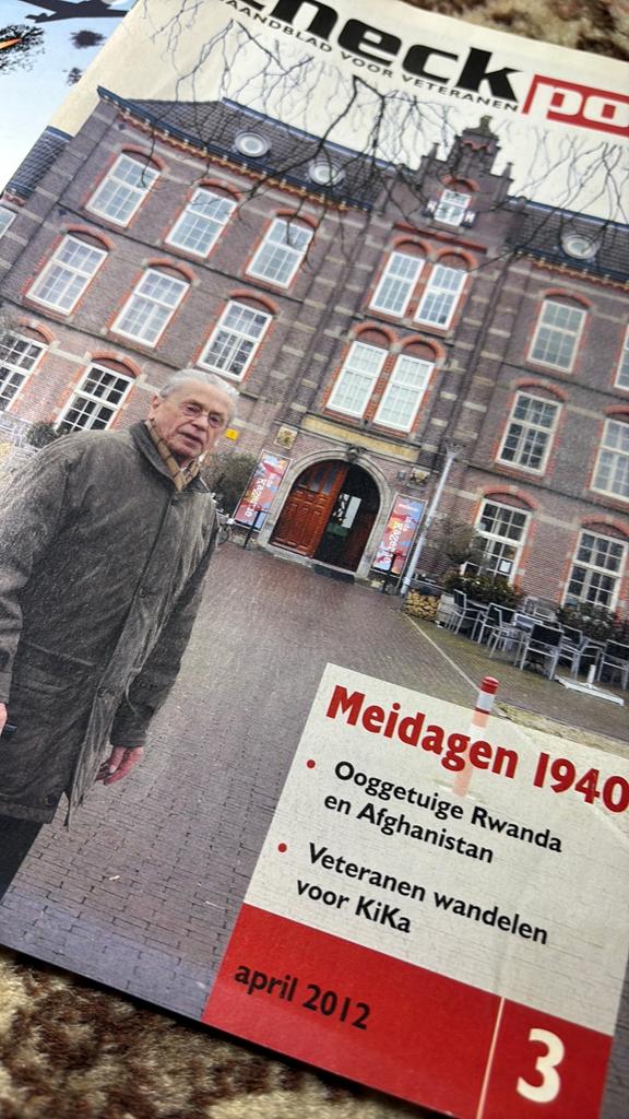 Tijdschrift 2012 Ypenburg grebbelinie Nijmegen militair, Verzamelen, Ophalen of Verzenden, Landmacht, Nederland, Boek of Tijdschrift