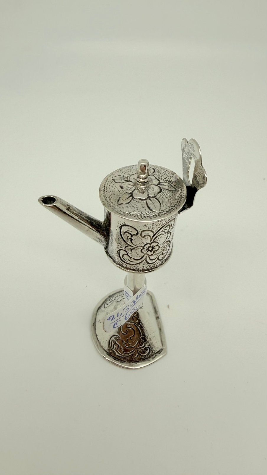 Zilveren miniatuur van een snuiter. Hoog: 8 cm., Antiek en Kunst, Verzenden, Zilver