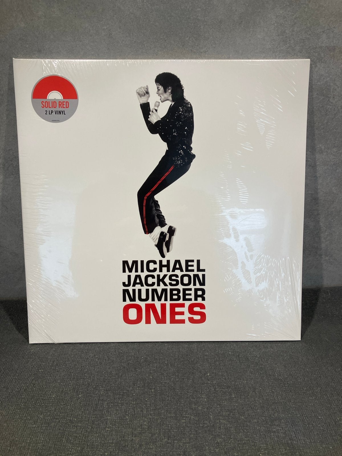Michael Jackson - Number Ones (Solid Red 2 LP Vinyl), 2020 tot heden, Ophalen of Verzenden, 12 inch, Nieuw in verpakking