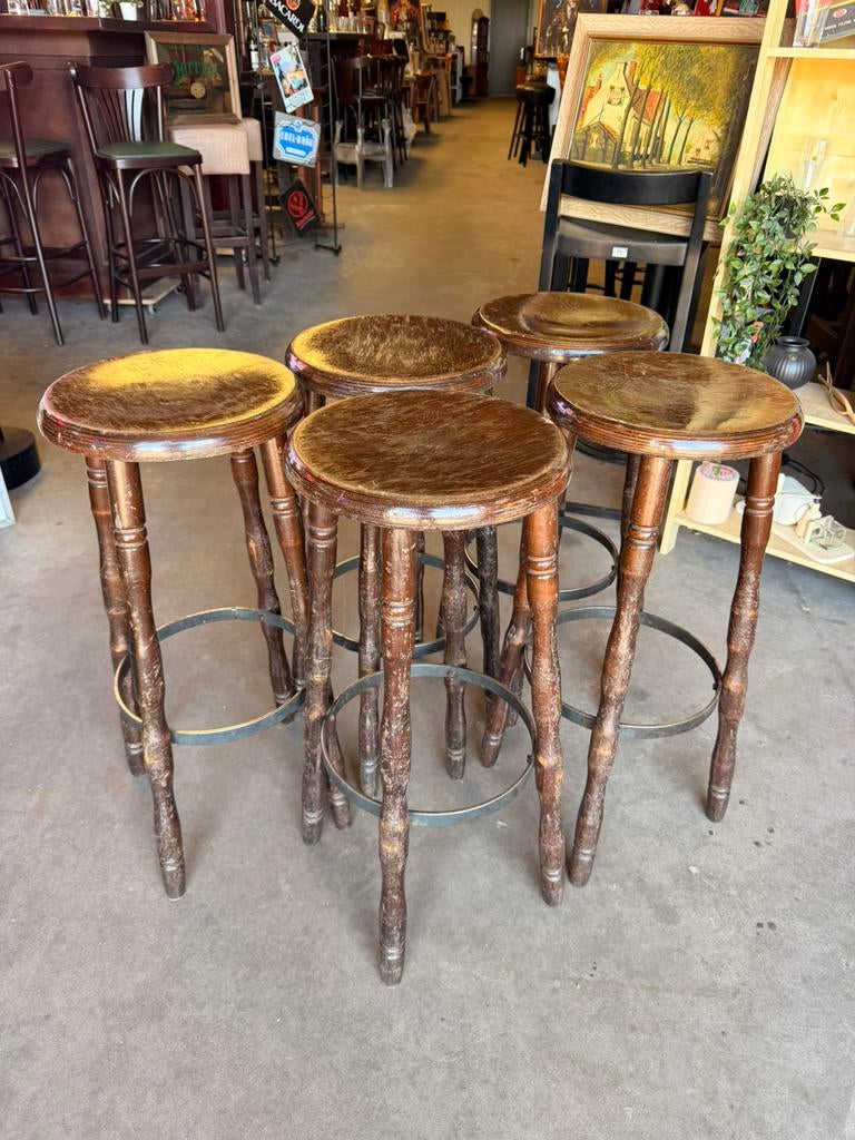 Barkrukken massief houten krukken cafe kroeg bar, Huis en Inrichting, Barkrukken, Met voetsteun, 60 tot 90 cm, Ophalen of Verzenden