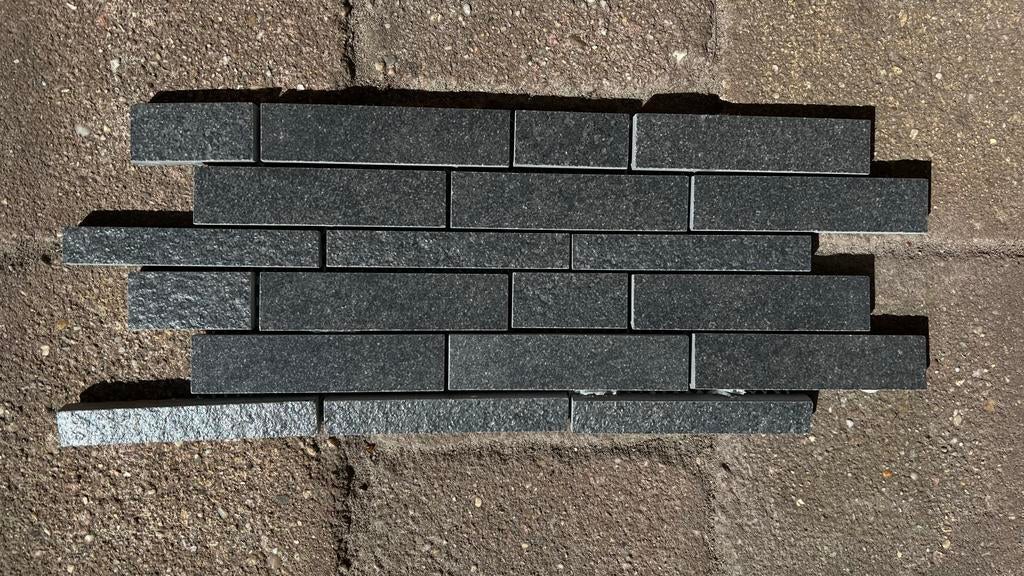 Urbatek Porcelanosa Mat grijze tegels - 2 doosjes, Doe-het-zelf en Verbouw, Tegels, Gebruikt, Keramiek, Overige typen, Ophalen of Verzenden