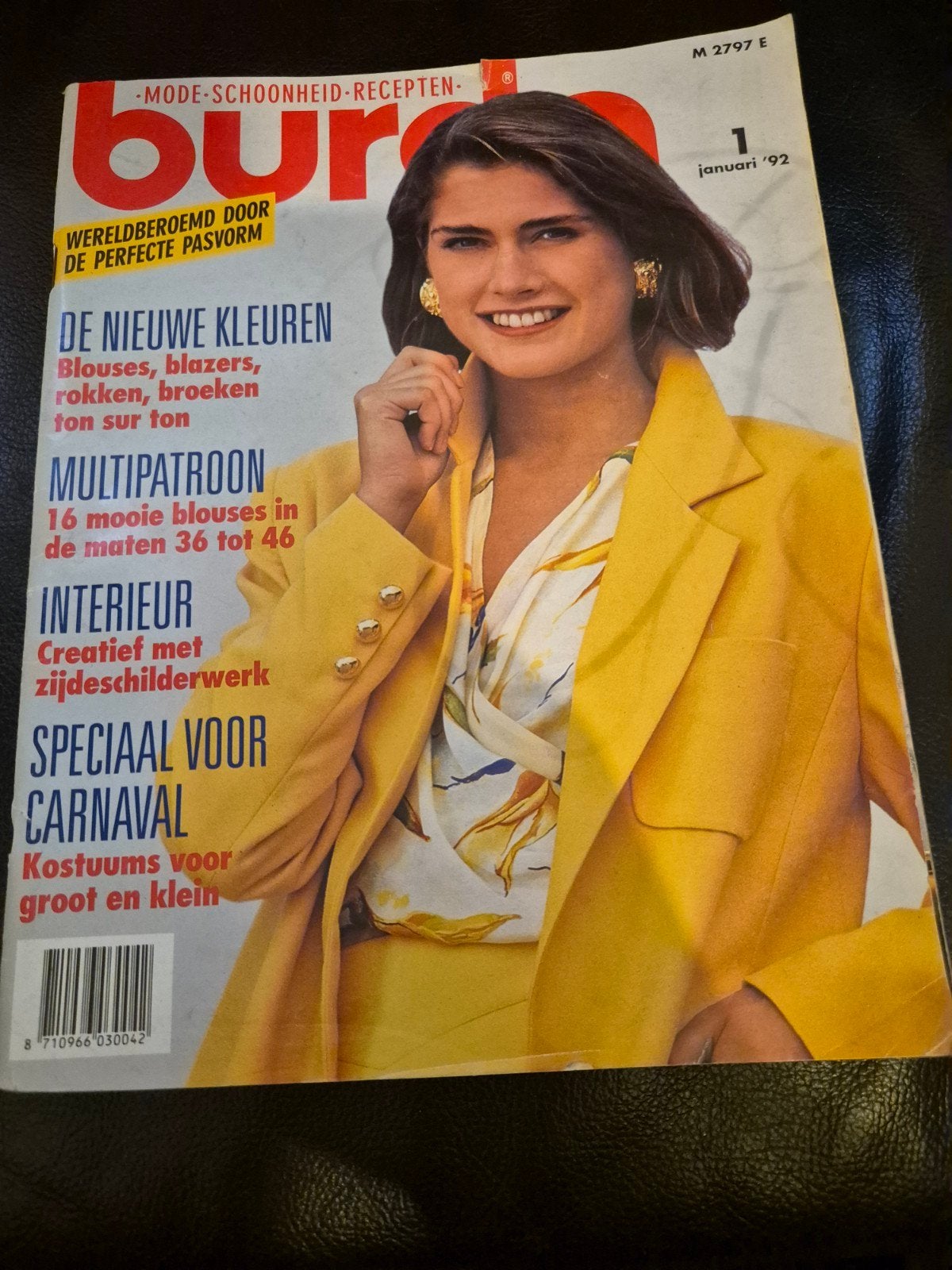 Burda Mode Tijdschrift Januari 1992 - Met patronen, Boeken, Ophalen of Verzenden, Gelezen, Damesbladen