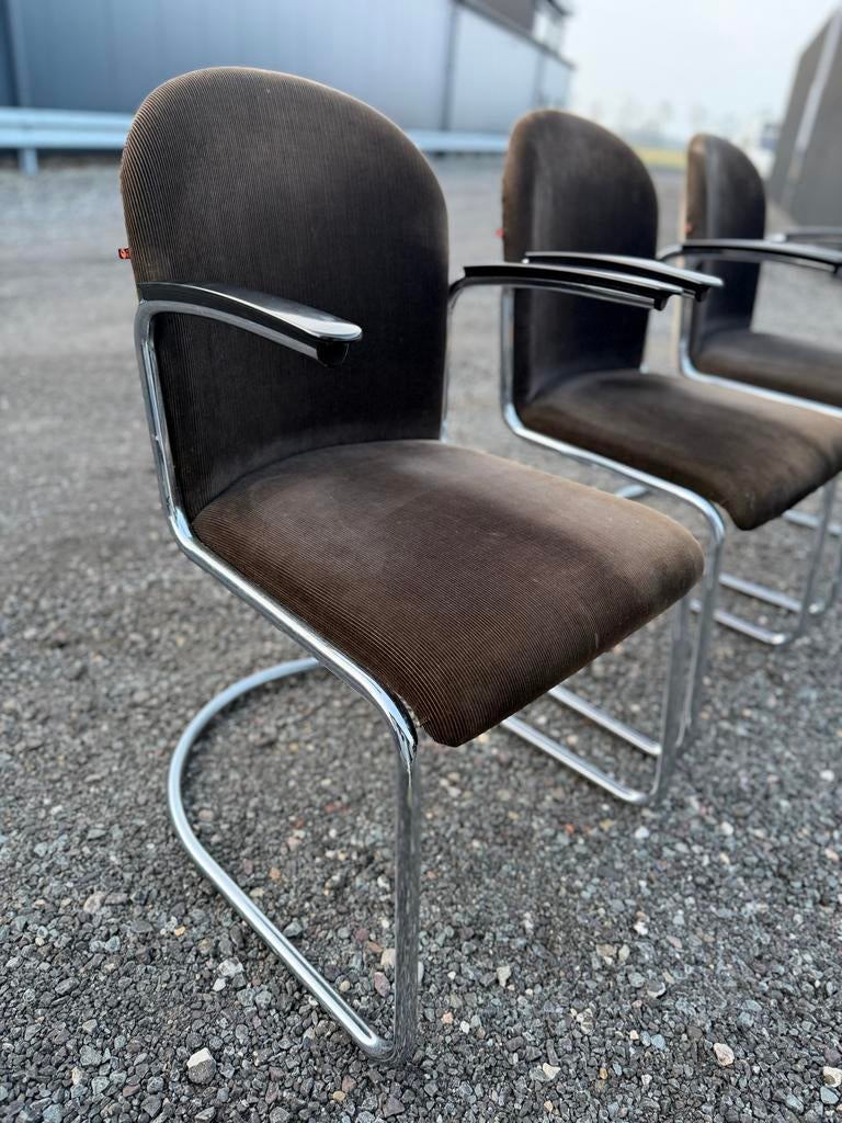 Gispen 413 R buisframe stoel donkerbruin ribstof, Ophalen