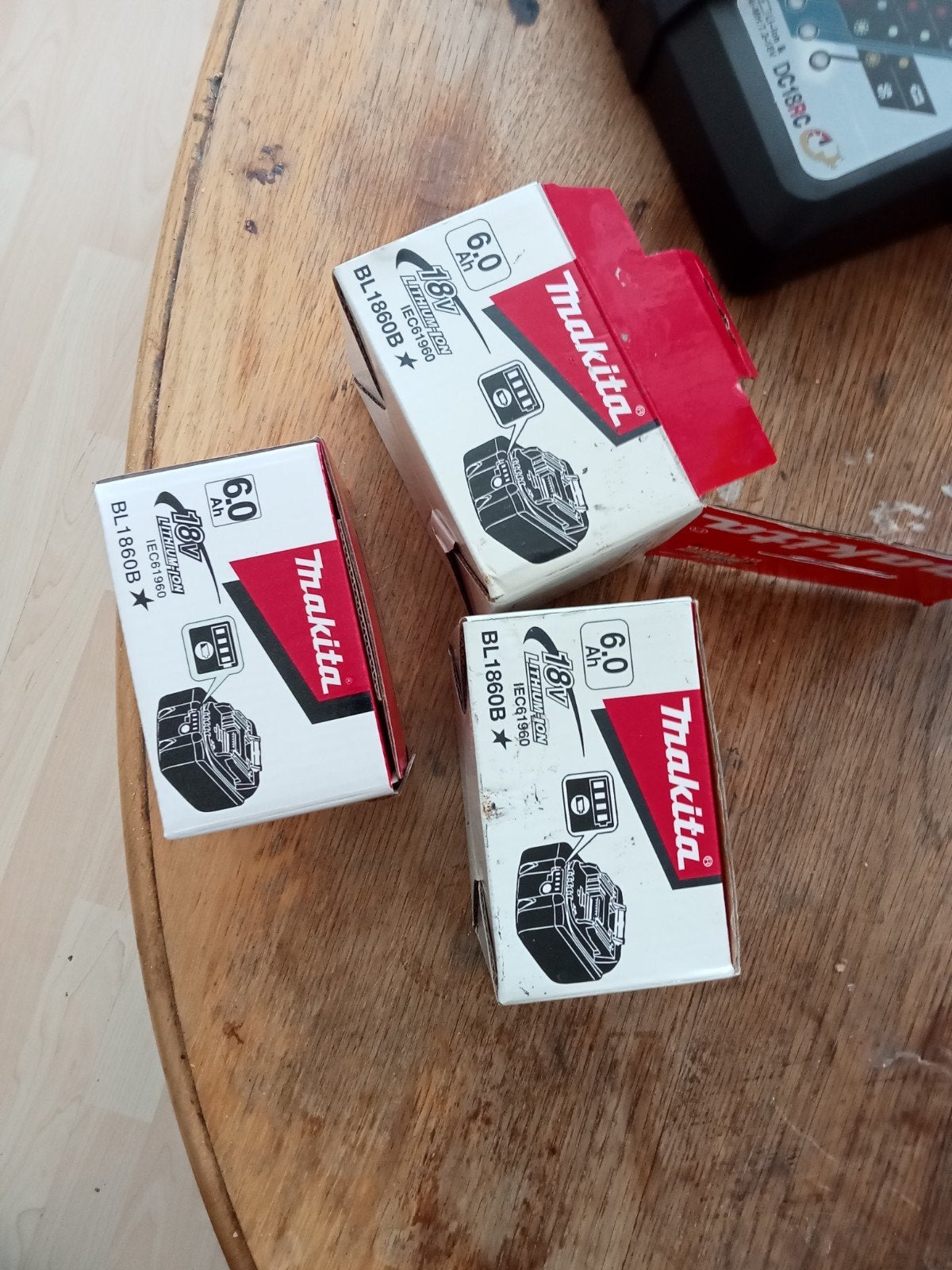 50€ perMakita 18V 6.0 Ah Li-ion Accu BL1860B - Nieuw in doos, Doe-het-zelf en Verbouw, Gereedschap | Boormachines, Ophalen of Verzenden