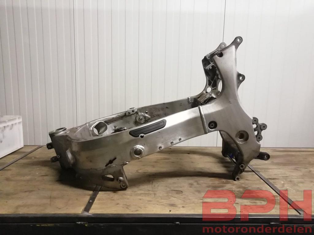 Frame + NL kenteken Suzuki GSX1300R Hayabusa 1999 GSXR kader, Motoren, Ophalen, -, -, -