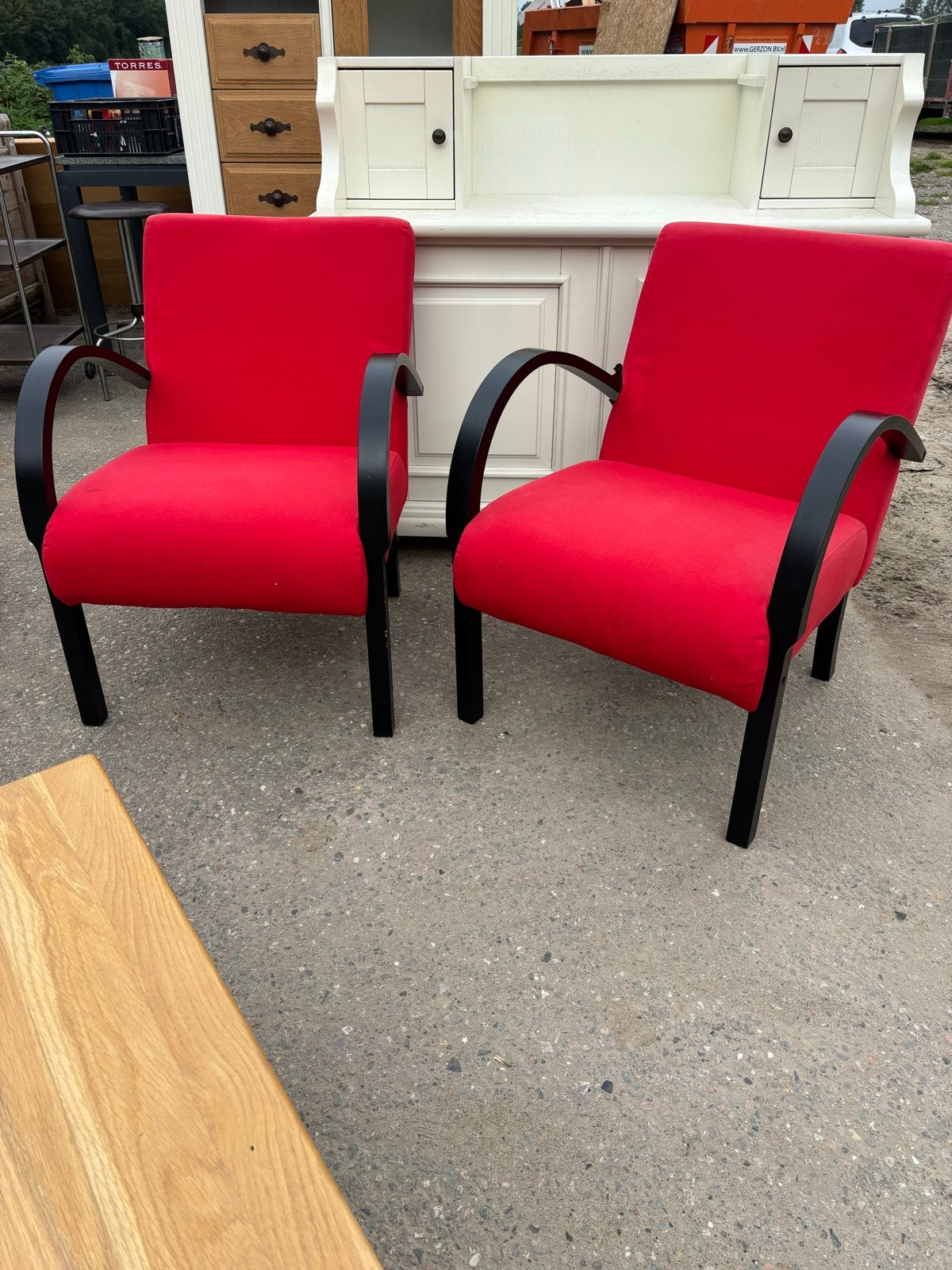 Set van 2 rode IKEA stoelen - Comfortabel en stijlvol, Gebruikt, Twee, Ophalen of Verzenden, Nvt