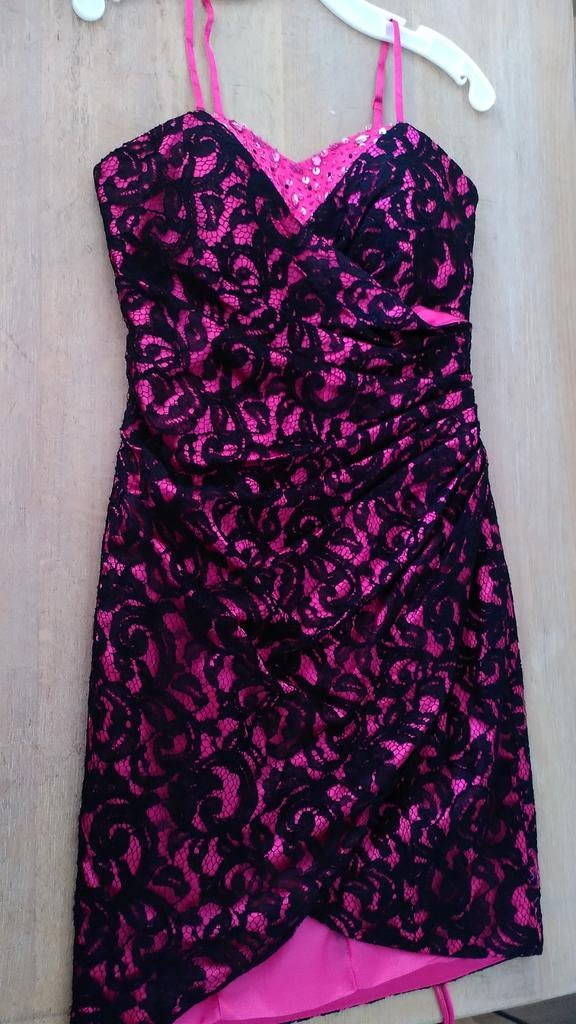 3 mooie feestjurken mt 38-42, Kleding | Dames, Carnavalskleding en Feestkleding, Ophalen, Zo goed als nieuw, Maat 38/40 (M), Overige thema's