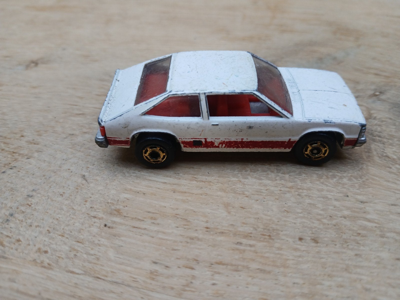 hot wheels chevy citation x-11 uit 1980, Ophalen of Verzenden, Gebruikt, Auto