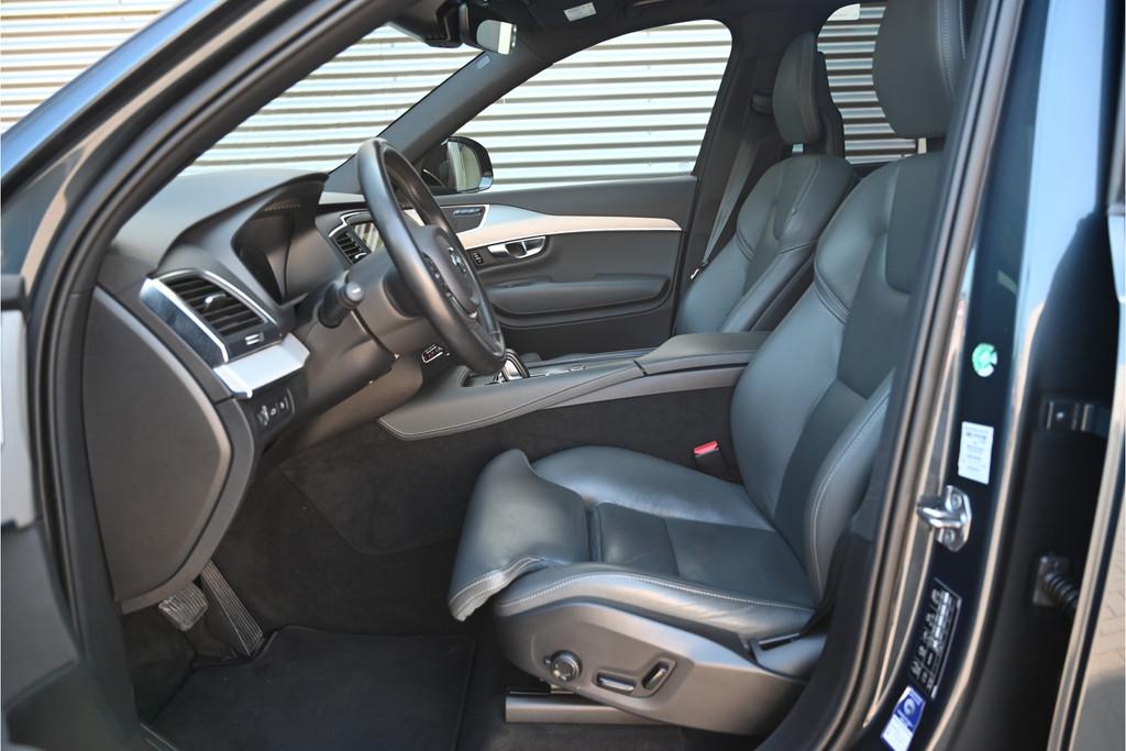 Volvo XC90 2.0 T8 Recharge AWD R-DESIGN / PANO / LEDER / MEM, Auto's, Volvo, Gebruikt, Euro 6, 4 cilinders, Blauw