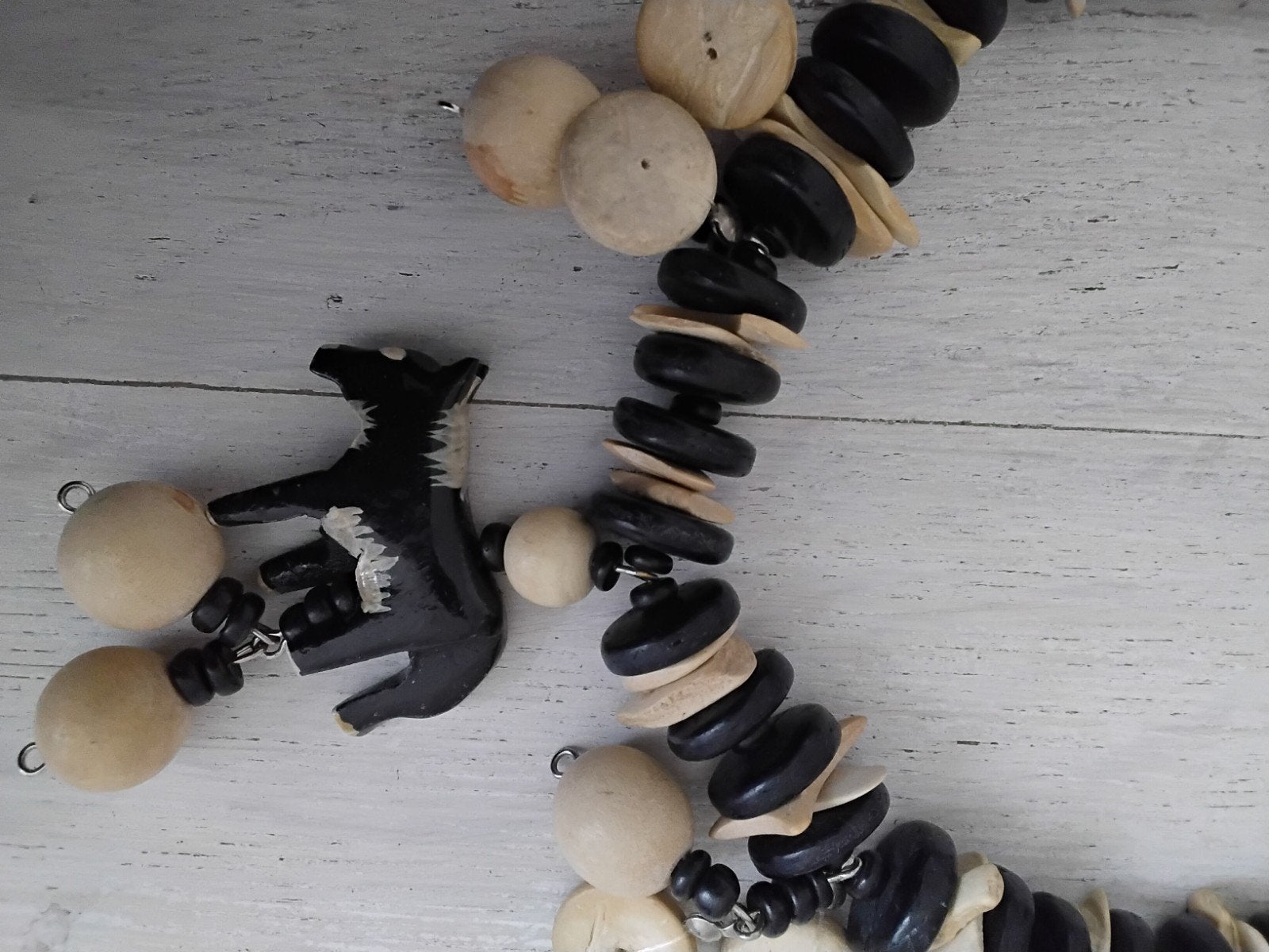 houten wooden dierenketting, Zwart, Nieuw, Ophalen of Verzenden, Overige materialen