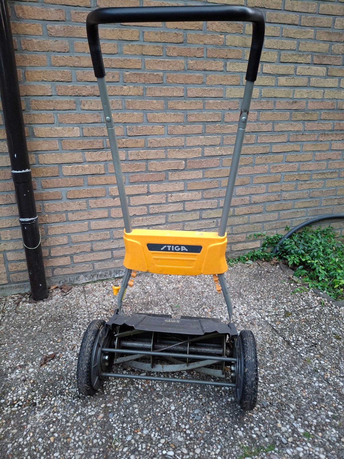 Stiga SCM 440 FS Handgrasmaaier - Zo goed als nieuw, Handgrasmaaier, Stiga, Mulchfunctie, Ophalen of Verzenden