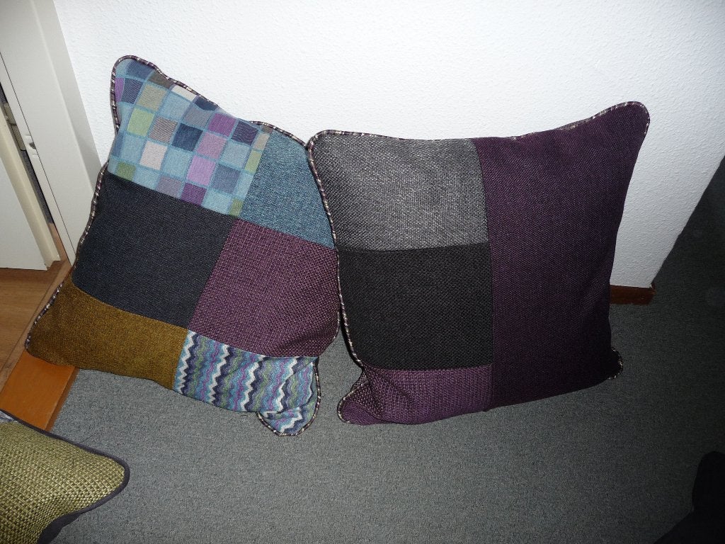 Set van 2 grijs paarse sierkussens nieuw, Verzenden, Vierkant, Nieuw, Sierkussen