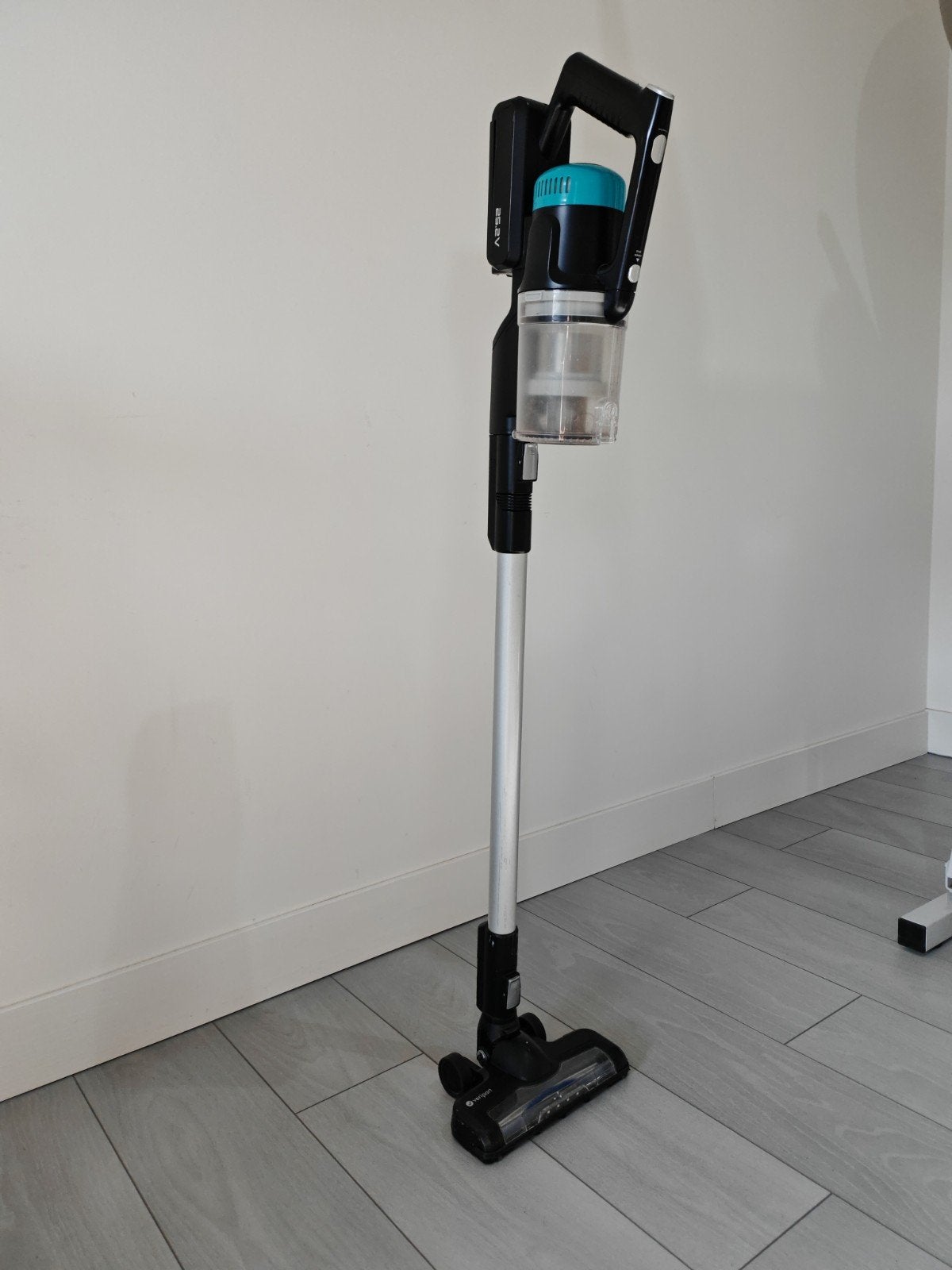 Veripart Steelstofzuiger 25.2V met accessoires, Overige merken, Draadloos, Gebruikt, Ophalen of Verzenden