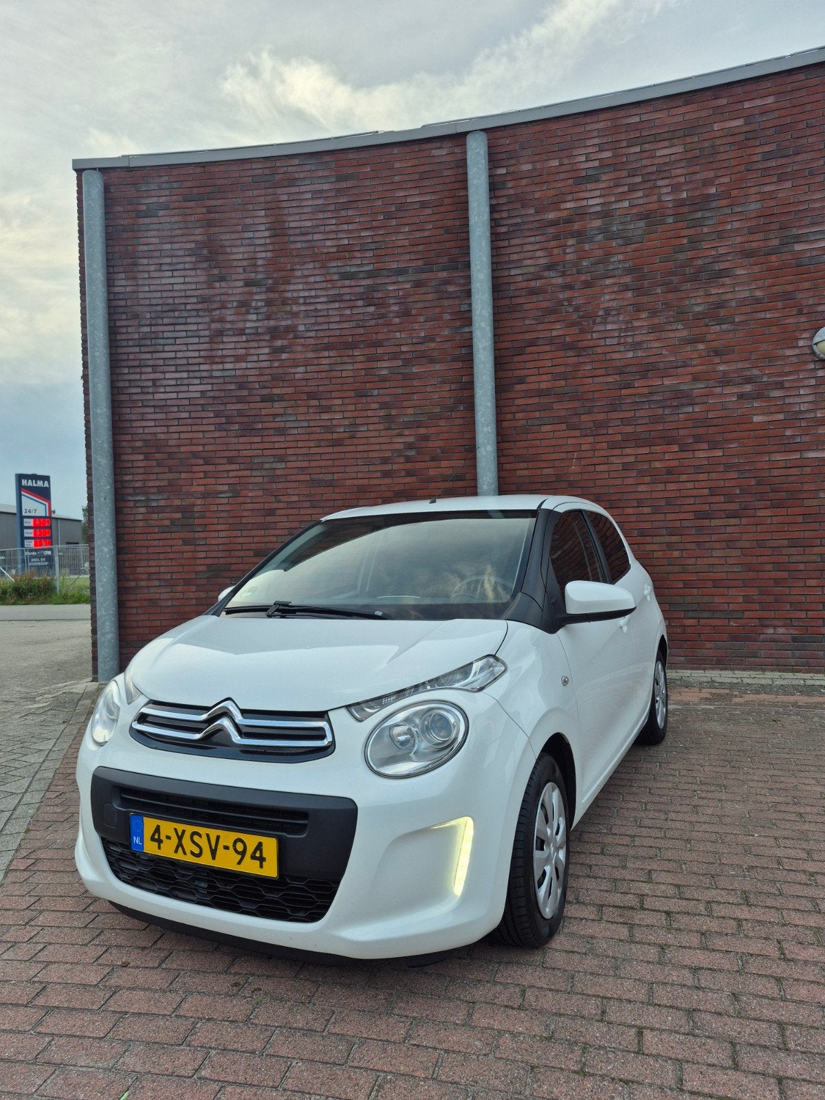Citroën C1 1.0 E-vti 68 5-DRS 2014 Wit, Voorwielaandrijving, 31 €/maand, 4 stoelen, C1