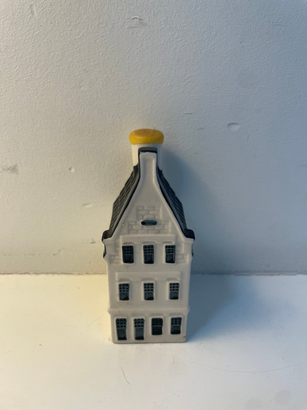 Klm huisje nummer 31, Verzenden, Zo goed als nieuw