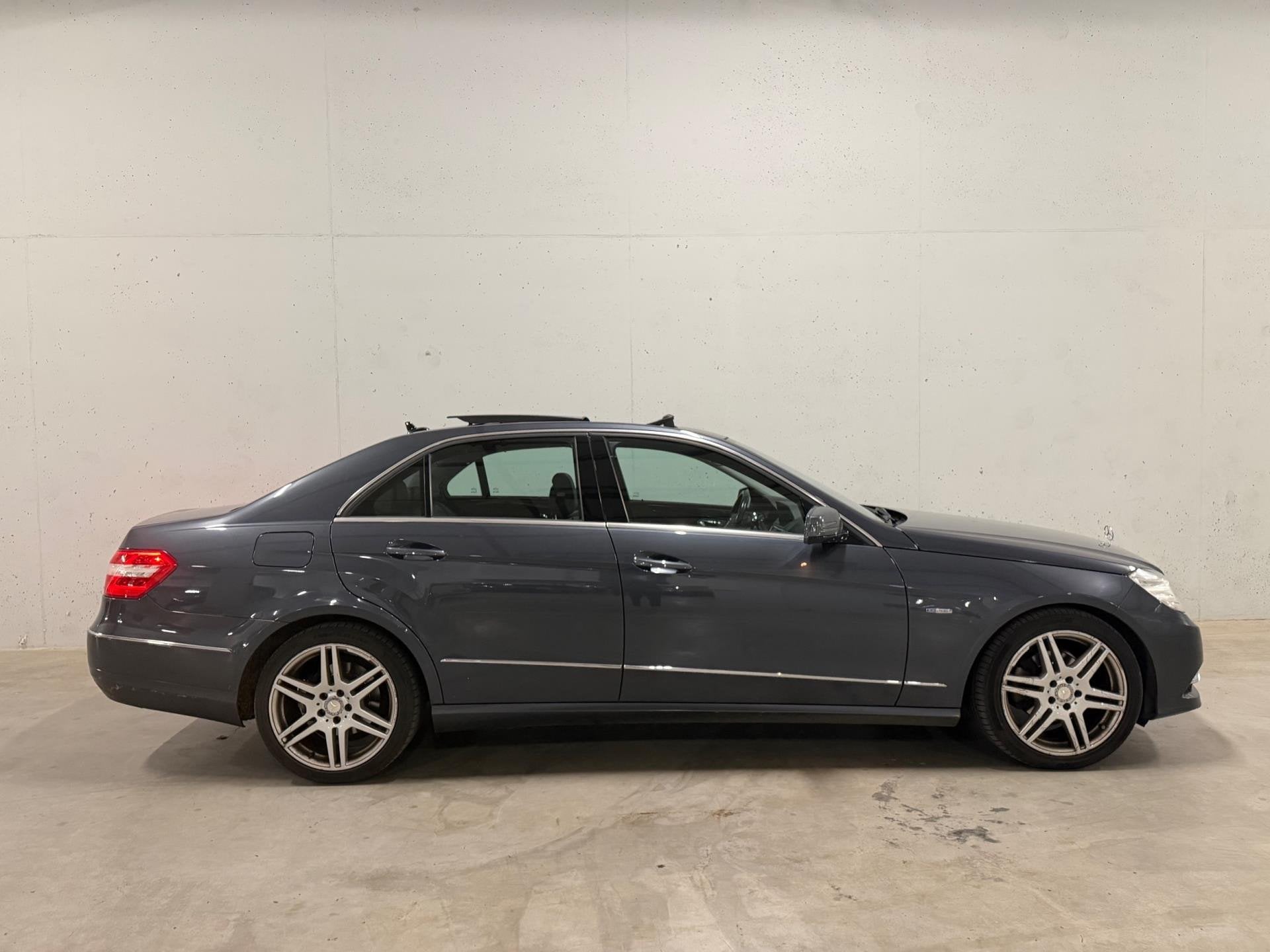Mercedes-Benz E-klasse 220 CDI AMG Pano Automaat Leer Navi E, Automaat, Euro 5, Achterwielaandrijving, Gebruikt