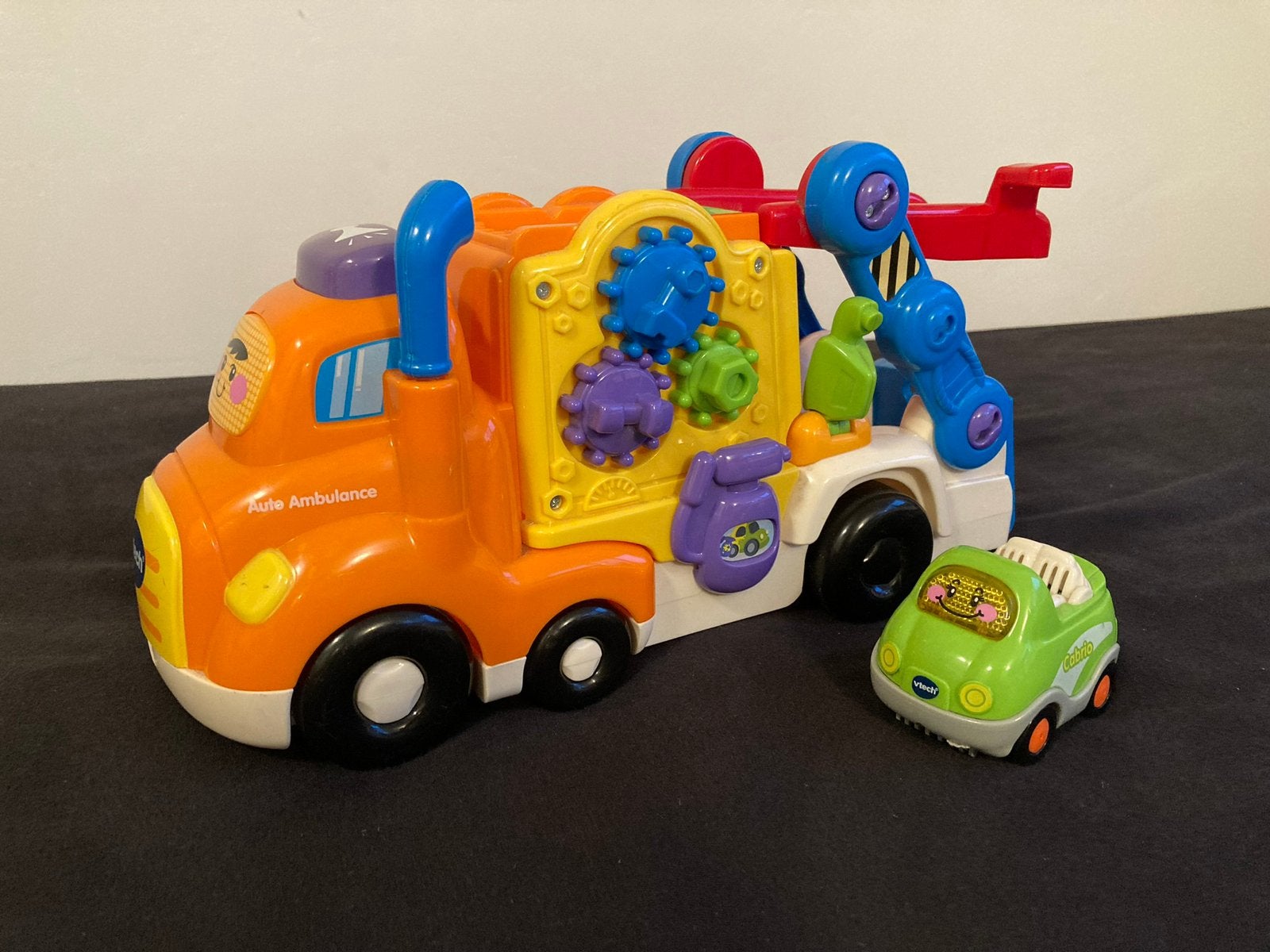 Vtech Toet Toet Auto Ambulance + Claire Cabrio, Kinderen en Baby's, Speelgoed | Vtech, Ophalen, Zo goed als nieuw, 6 maanden tot 2 jaar