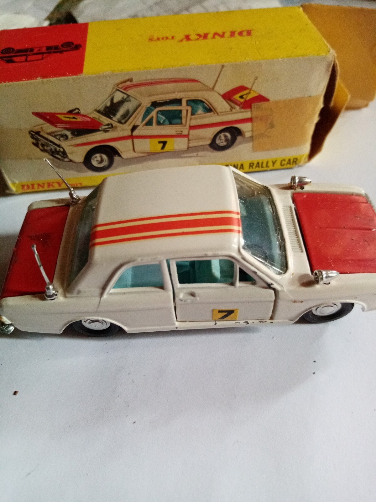 Lotus Cortina Rally Auto Dinky Toys in OVP (schade), Ophalen of Verzenden, Gebruikt