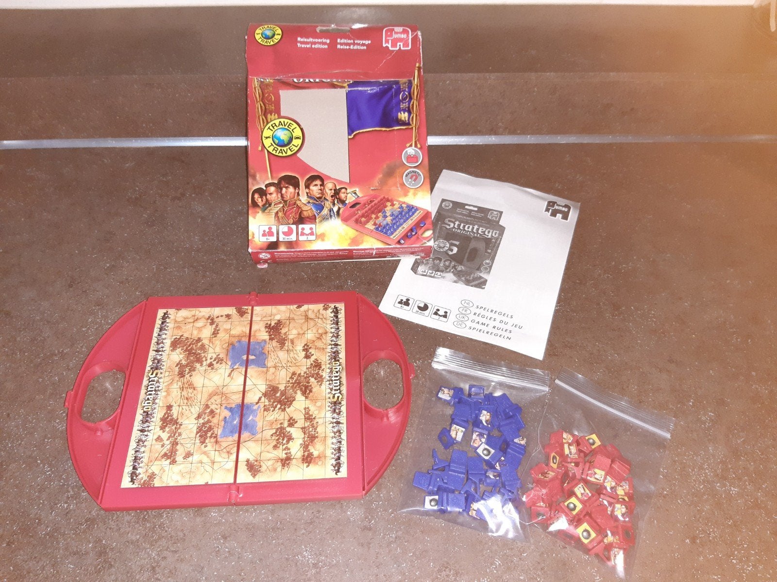 Stratego reis spel magnetisch nieuwstaat, Ophalen of Verzenden, Zo goed als nieuw