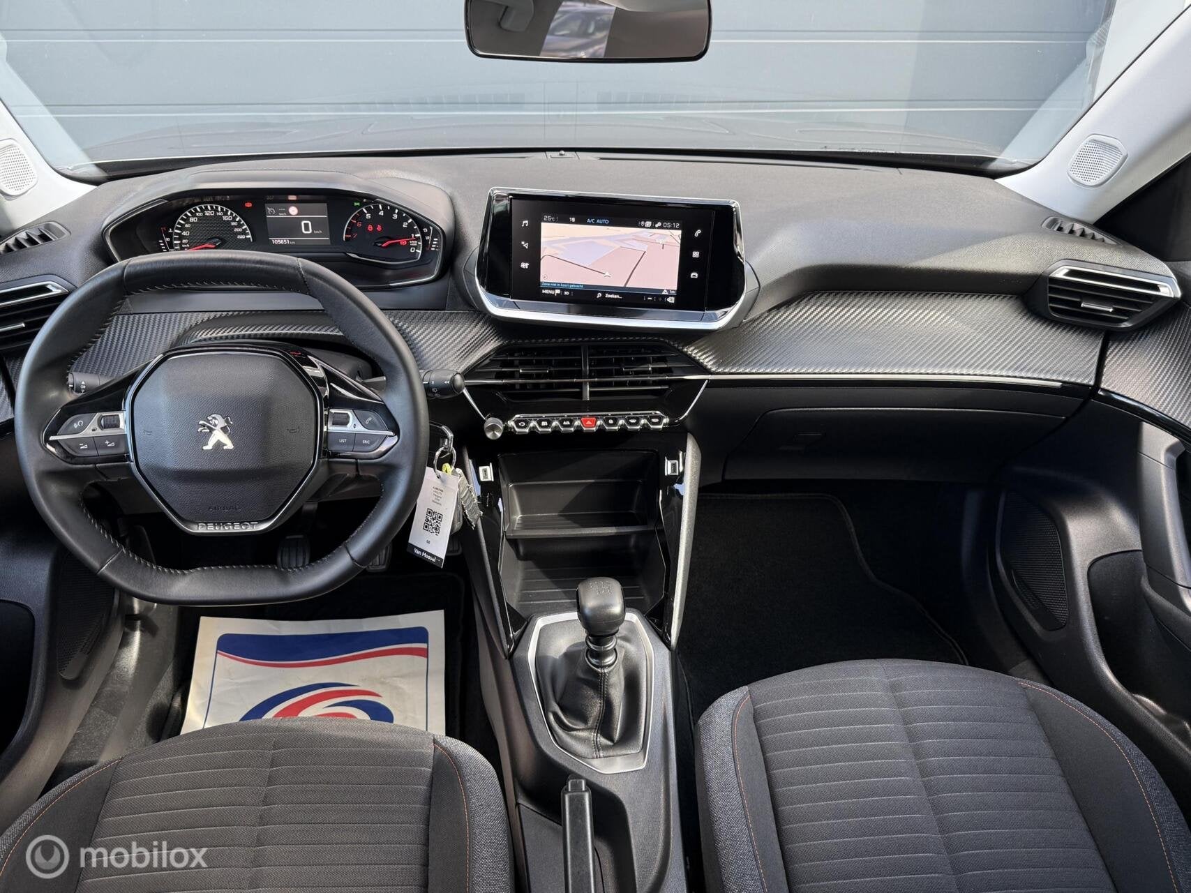 Peugeot 2008 1.2 PureTech Active Trekhk Full-Led Trekhk 131P, Auto's, Voorwielaandrijving, Gebruikt, Euro 6, 1199 cc