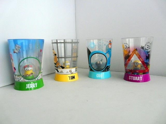 Minions Bekers Tom, Stuart, Jerry en Gru (incl. poppetjes), Verzamelen, Ophalen of Verzenden, Zo goed als nieuw