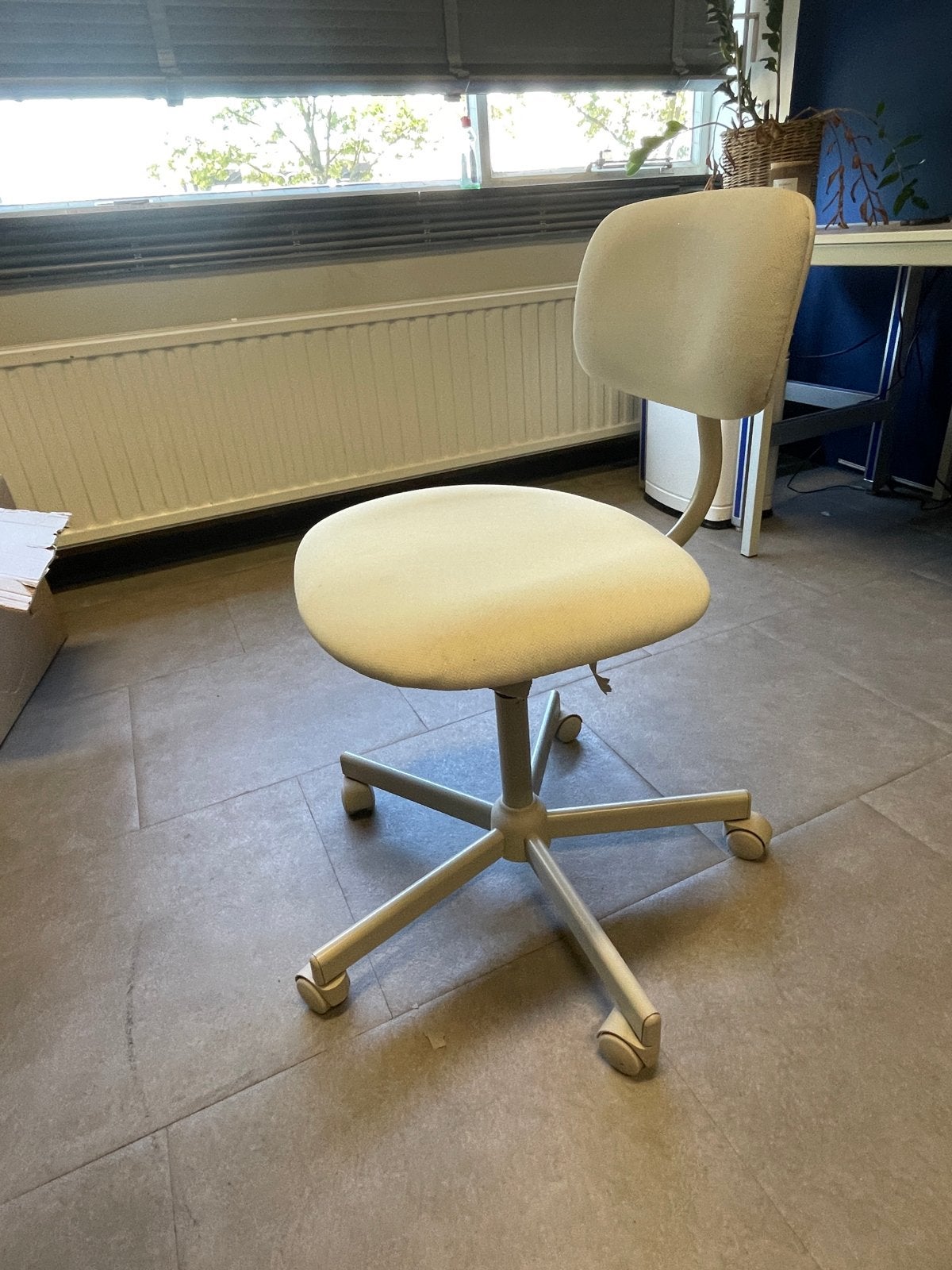 2x Ikea bureaustoel - Comfortabel en verstelbaar, Ophalen, Gebruikt, Wit, Bureaustoel