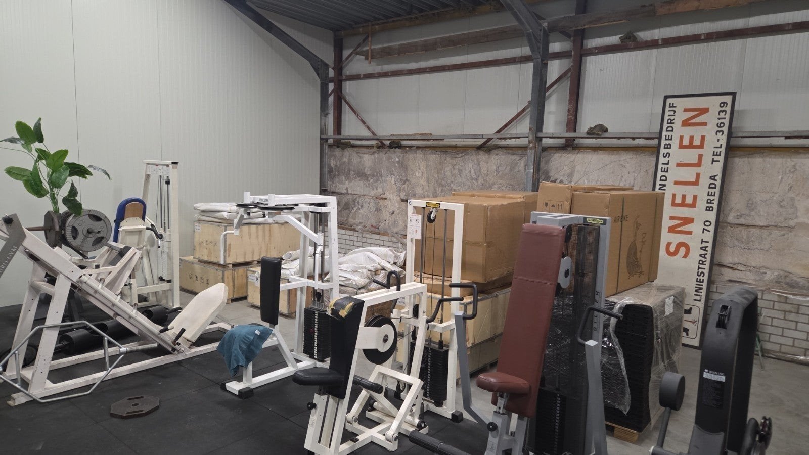 Diverse fitness apparaten, Ophalen