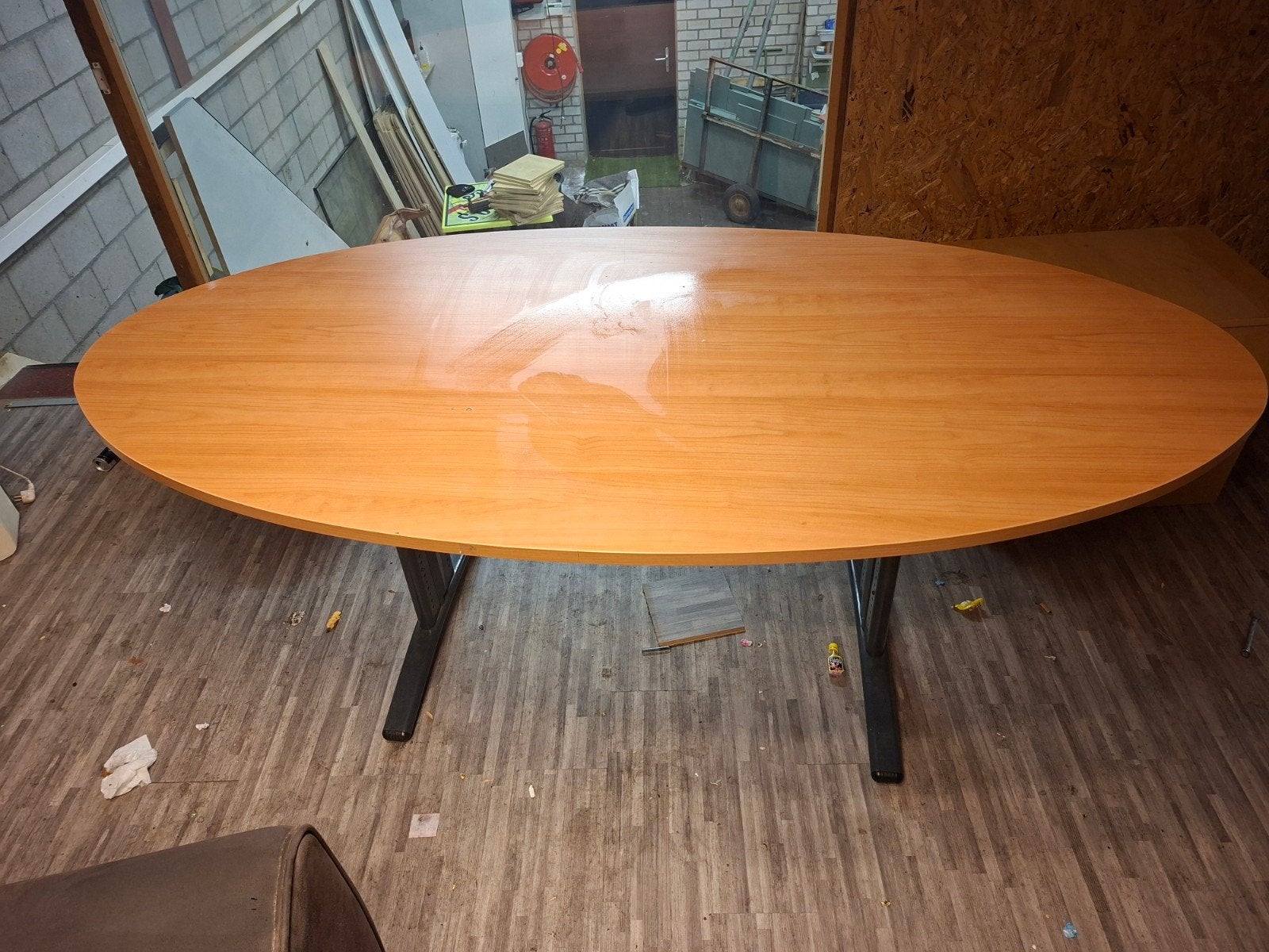 Ovale vergadertafel - Gebruikt, Gebruikt, 200 cm of meer, Vijf personen of meer, Ovaal