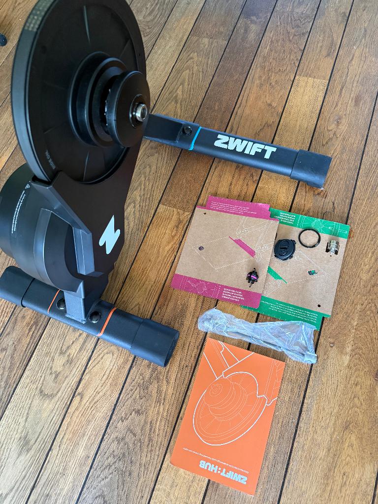 Zwift Hub Hometrainer (nieuwstaat), Sport en Fitness, Ophalen, Zo goed als nieuw, Overige typen