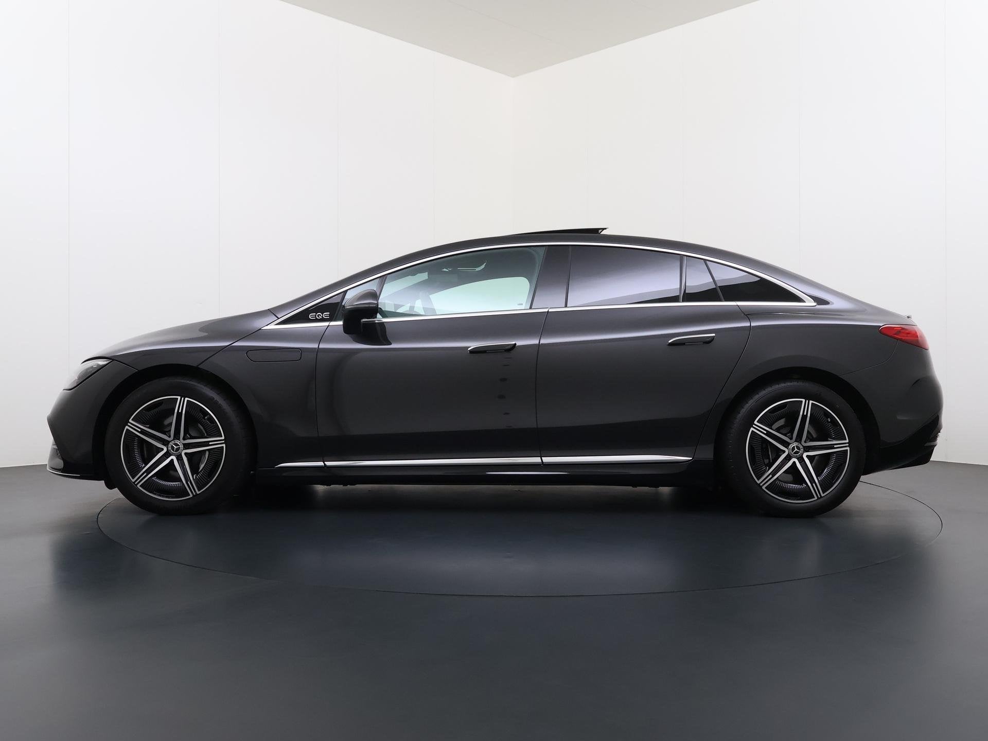 Mercedes-Benz EQE 300 Business Solution AMG 90 kWh | Trekhaa, Auto's, Automaat, Achterwielaandrijving, 89 kWh, EQE