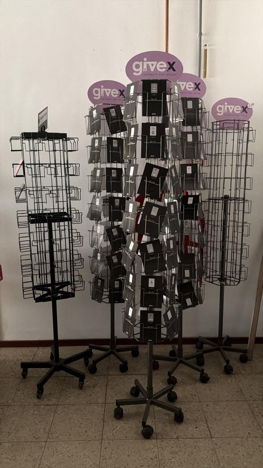 5 x kaartmolen kaartenmolen, Ophalen, Zo goed als nieuw