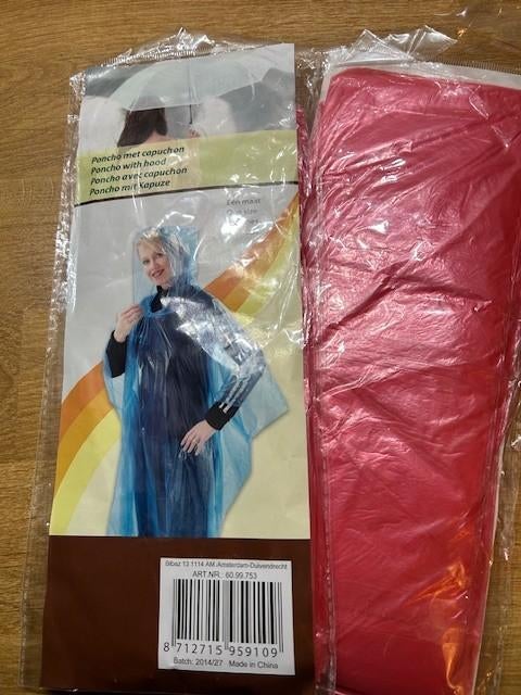 K14-NIEUW 2 rode regenponcho's, Ophalen of Verzenden, Nieuw, Regenjas
