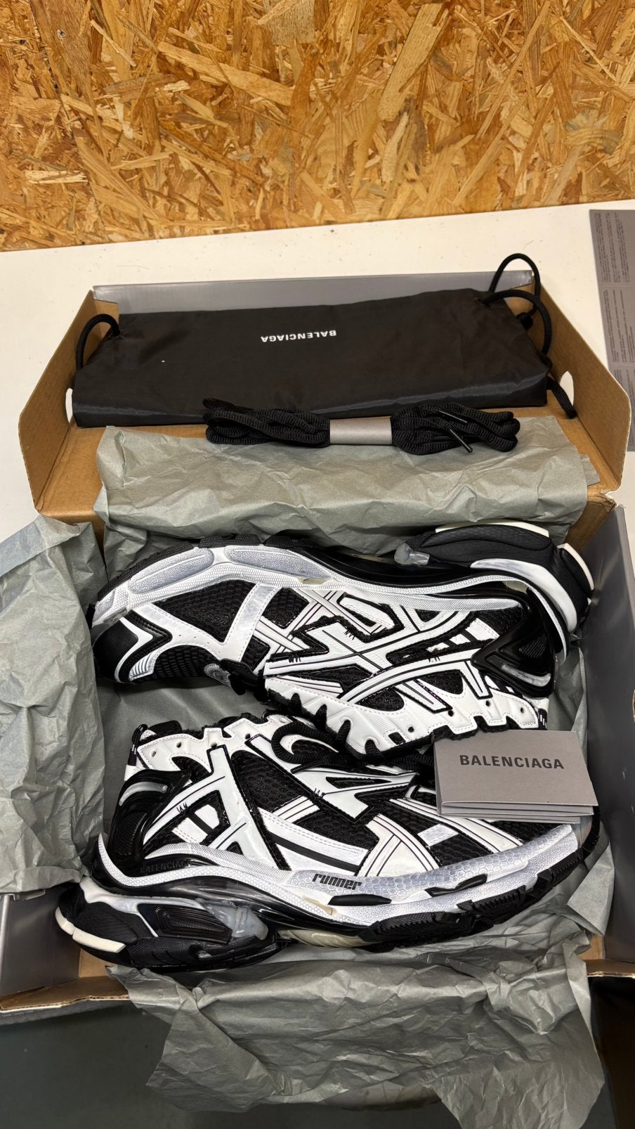 Balenciaga runner, Verzenden, Zo goed als nieuw, Zwart