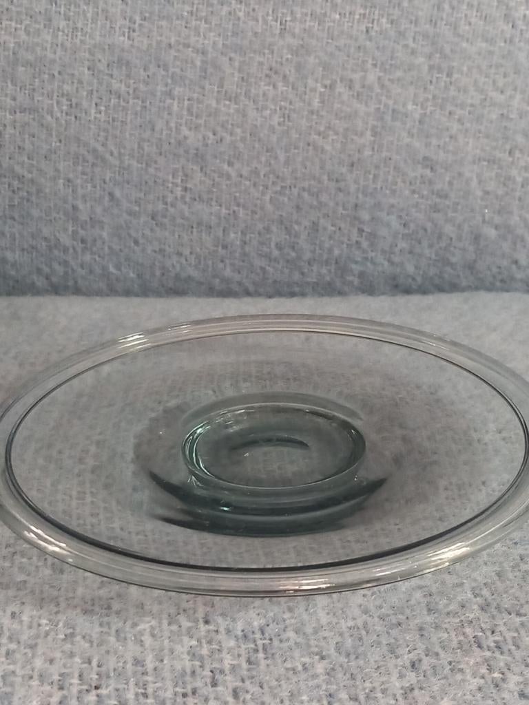 Copier Leerdam Primula bordjes - Lichtgrijs persglas (1947), Antiek en Kunst, Antiek | Glas en Kristal, Ophalen of Verzenden