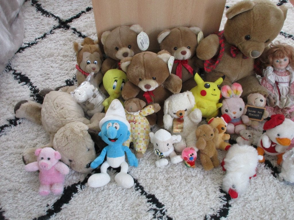NIEUWE KNUFFELS, Ophalen, Zo goed als nieuw, Overige typen, Met doos