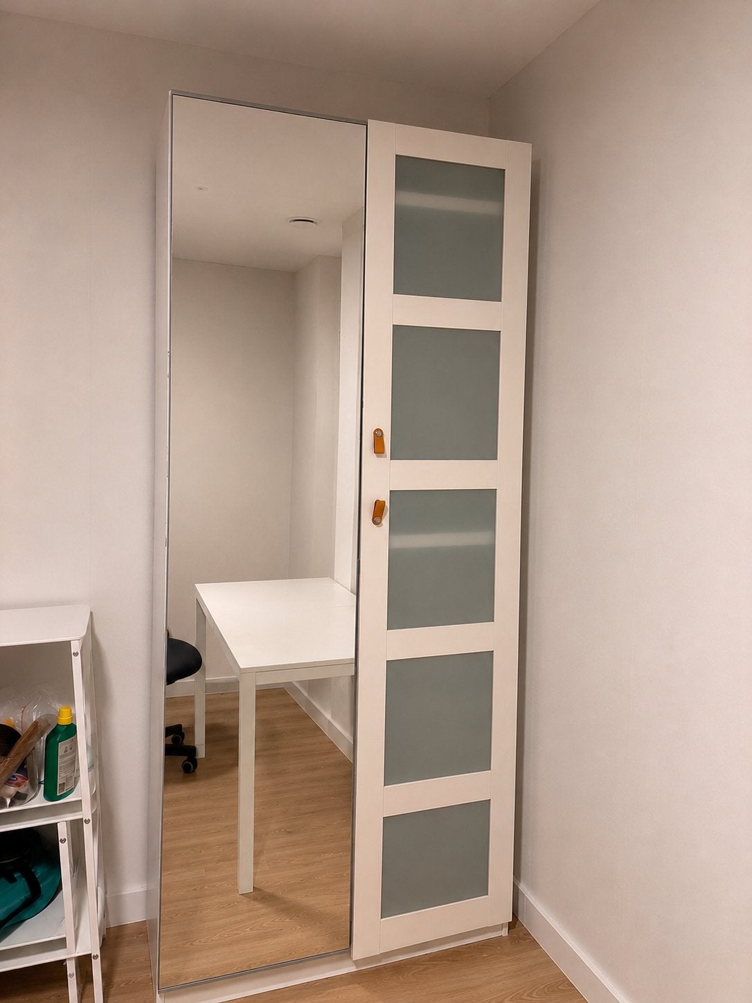 IKEA BERGSBO Deur, frosted glas/wit, 50x229 cm, Ophalen, 200 cm of meer, 50 tot 100 cm, Zo goed als nieuw