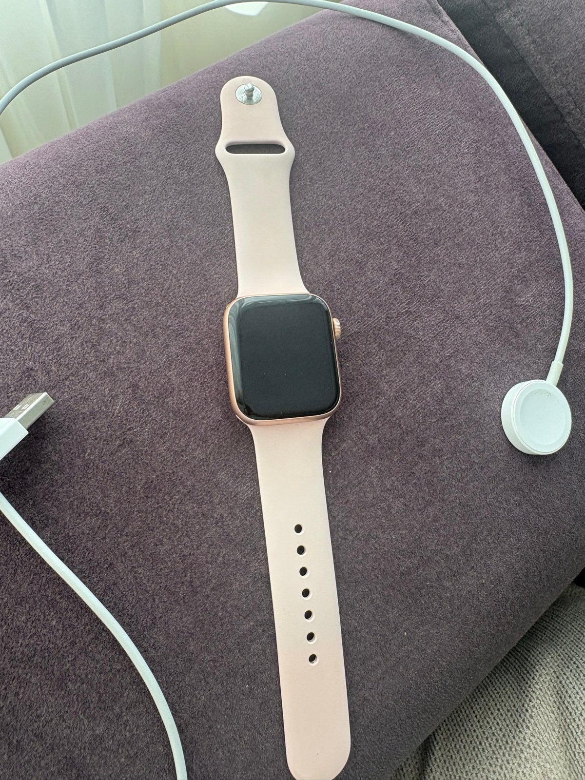 Apple Watch Series 5 - Roze 44mm, IOS, Ophalen of Verzenden, Afstand, Gebruikt