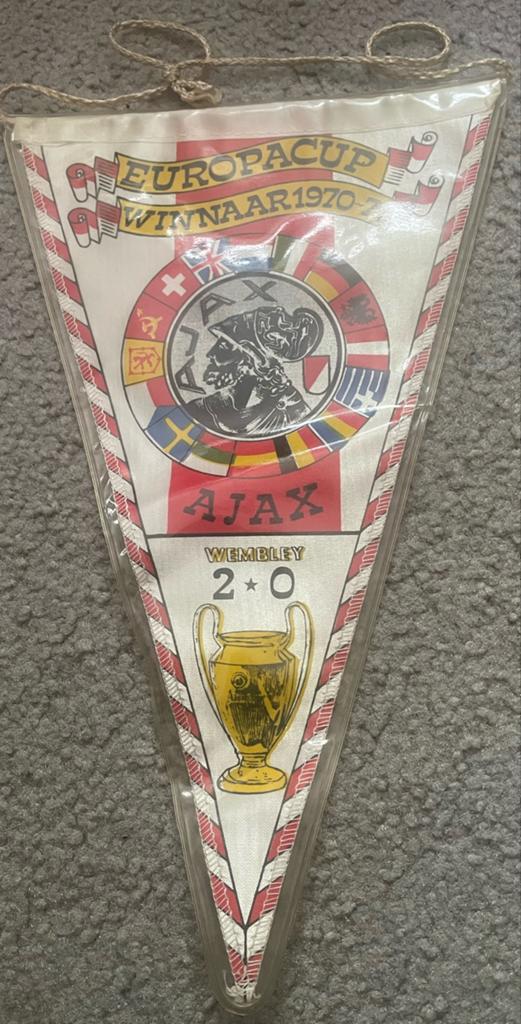 Ajax Europacup Winnaar 1970-71 Vaantje Wembley, Ophalen of Verzenden, Zo goed als nieuw, Ajax, Vaantje of Sjaal