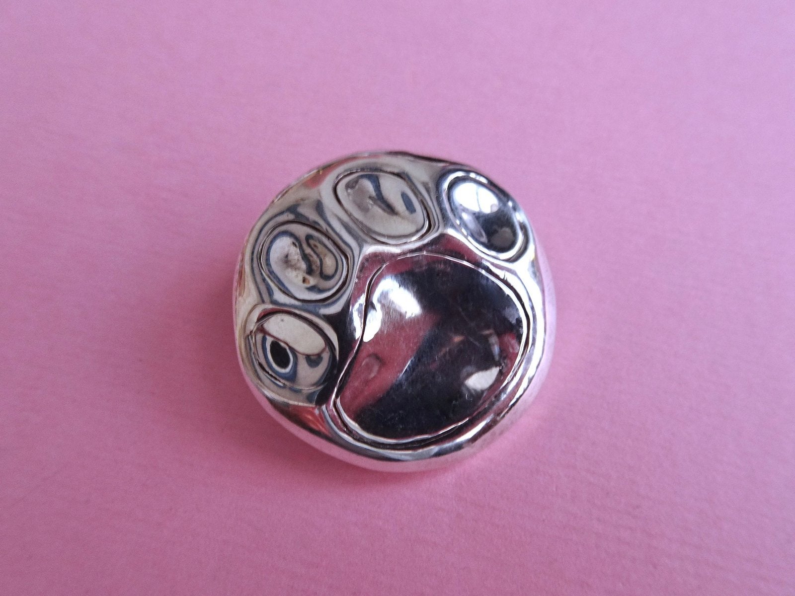 jwg Vintage 70s 80s kat katten poot broche hanger zilver klr, Verzenden, Overige materialen, Broche