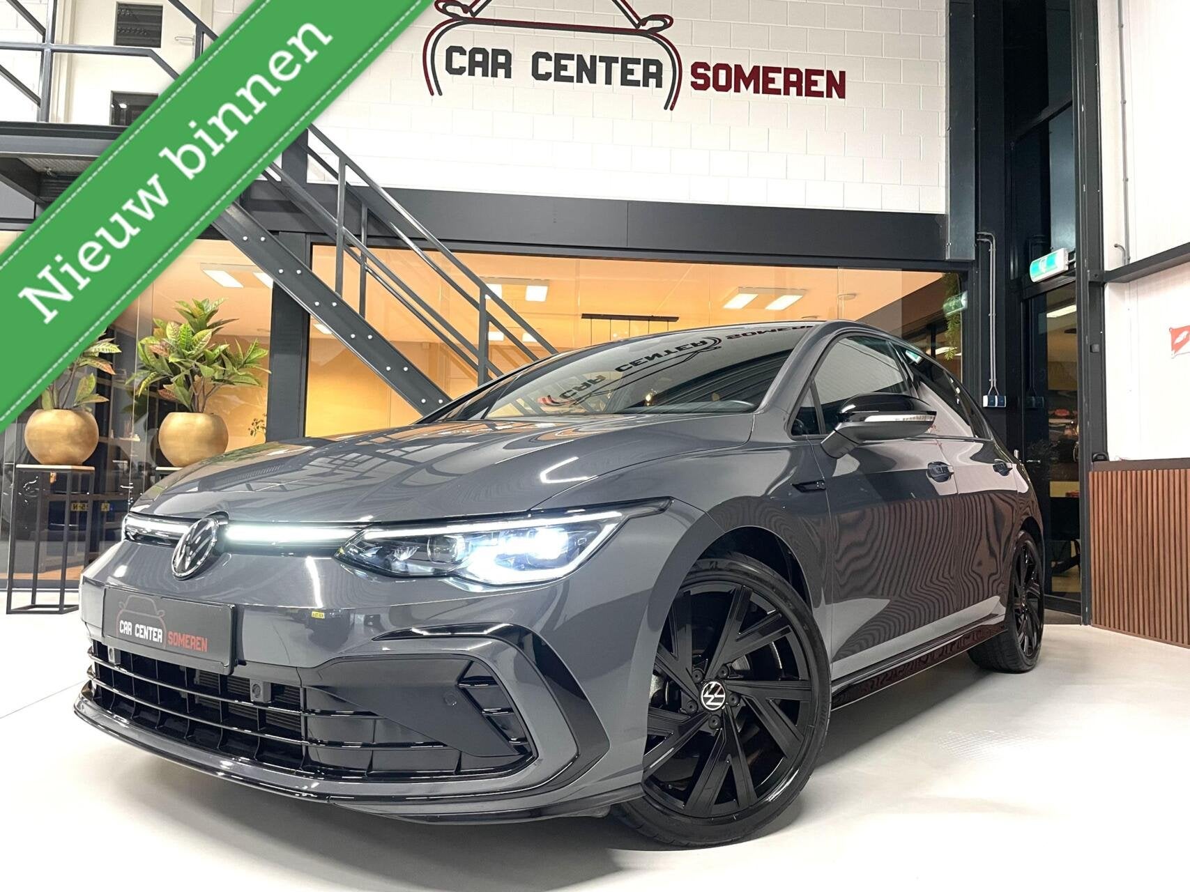 Volkswagen Golf 1.5 TSI R-Line Black Style/ Cam/ IQ/ H&K/ Ke, Auto's, Dealer onderhouden, 1498 cc, 680 kg, 4 cilinders