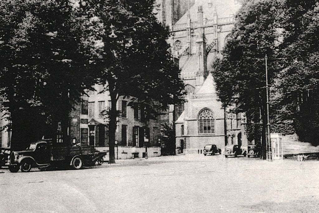 936100 Arnhem Groote Kerk 1942 Postzegel afgeweekt, Ophalen of Verzenden, 1940 tot 1960, Gelopen, Noord-Brabant