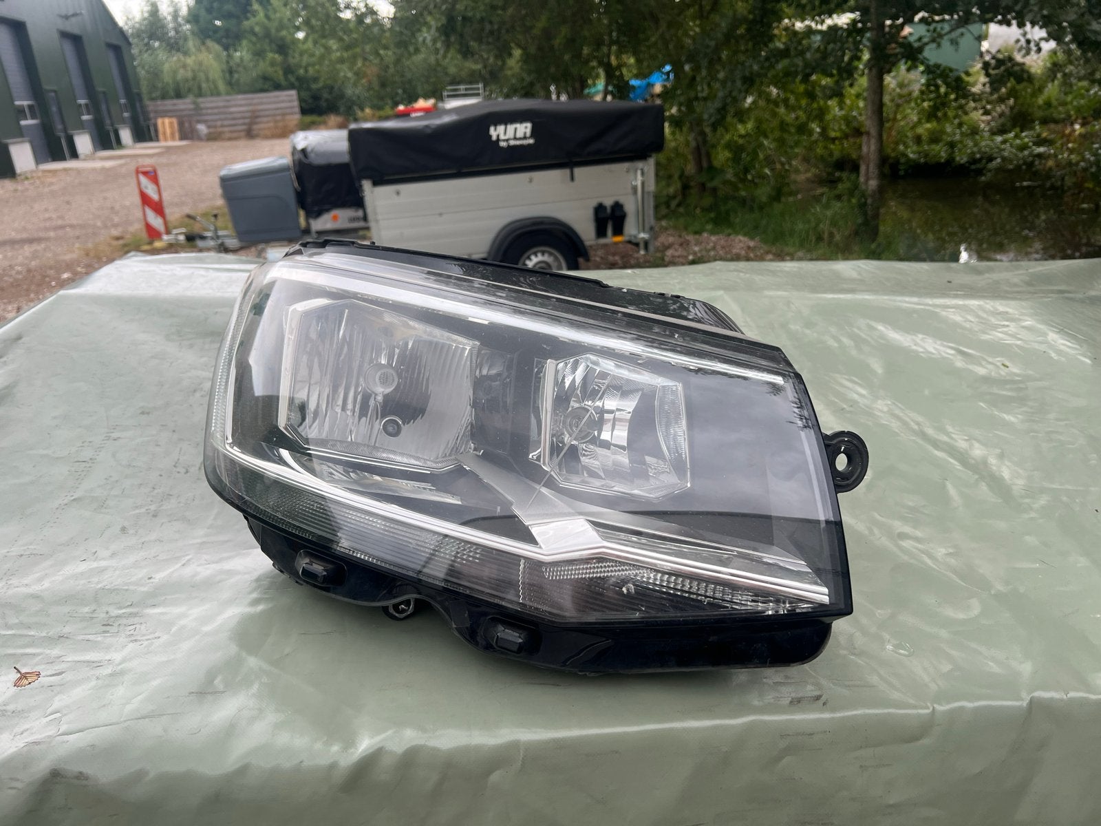 Volkswagen Transporter T6 koplamp bijrijderskant Valeo, Auto-onderdelen, Ophalen of Verzenden, Gebruikt, Volkswagen