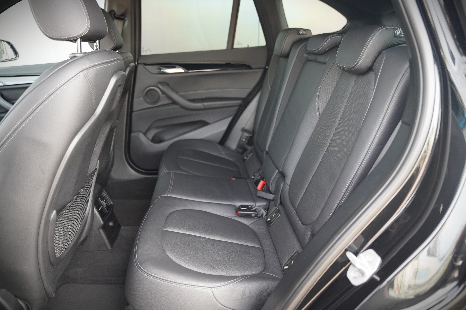 Foto 52 van BMW X1 xDrive20i High Executive | Panoramadak | Head-Up Disp