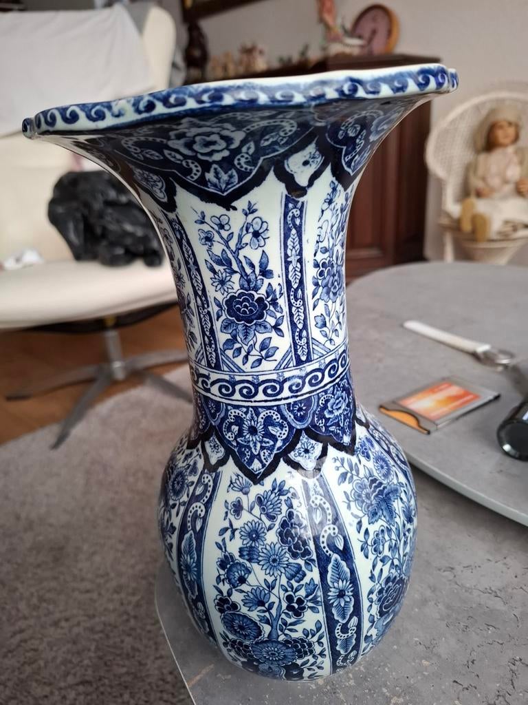 TROMPET VAAS ROYAL SFINX DELFS  IS HELEMAAL  MOOI, Antiek en Kunst, Antiek | Vazen, Ophalen