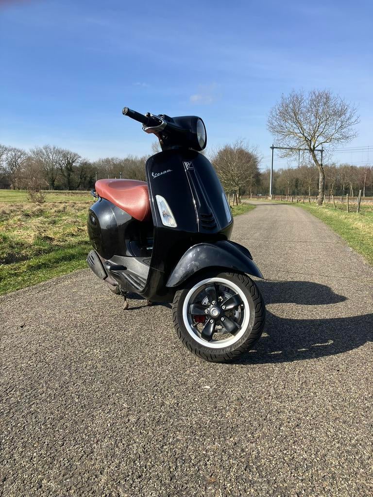 Vespa Primavera, Fietsen en Brommers, Scooters | Vespa, Ophalen, Benzine, Overige modellen